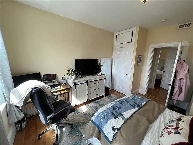 50 Lowell St #2 — Photo 9