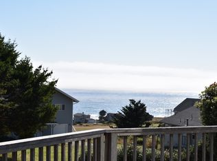 1208 Upper Pacific Dr, Whitethorn, CA 95589