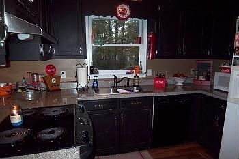 4th image of 27 Southwood Dr