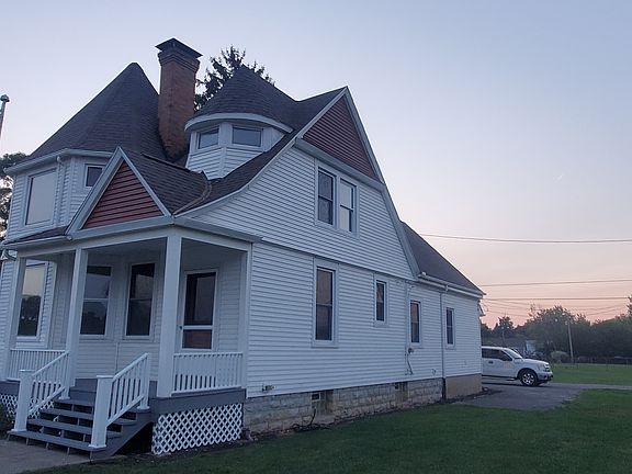 3rd image of 703-715 Dewitt Ave