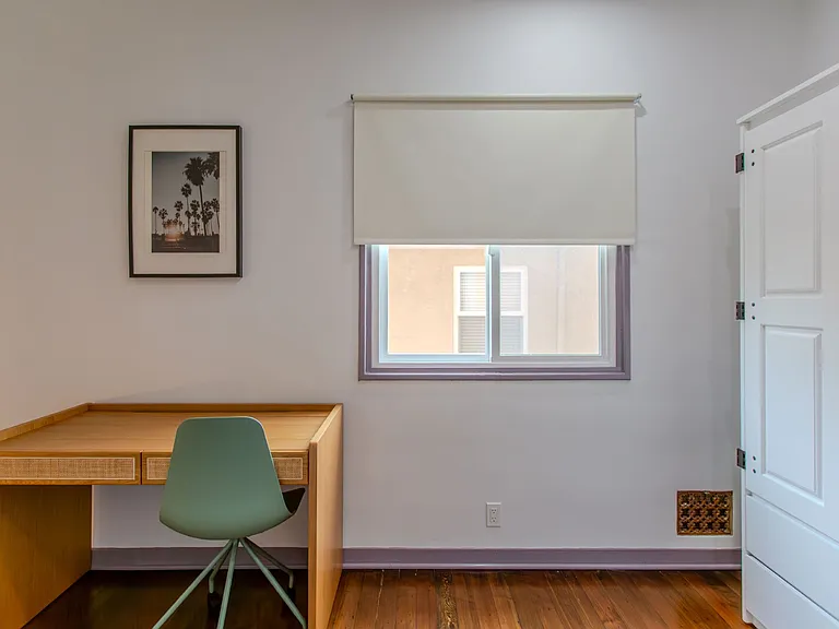 624 Hilgard Ave #255 — Photo 9