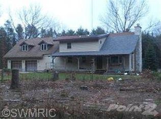 3611 Rakoniewski Rd, Manistee, MI 49660