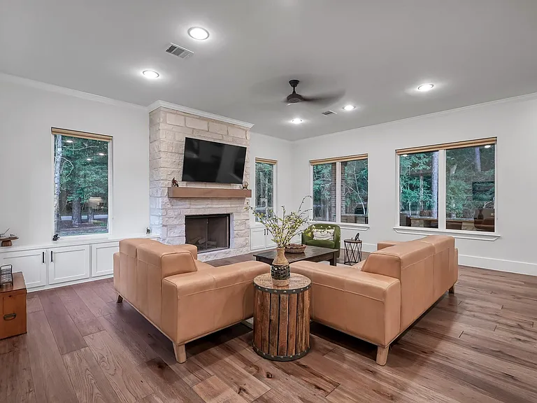 15937 Stagecoach Rd — Photo 11