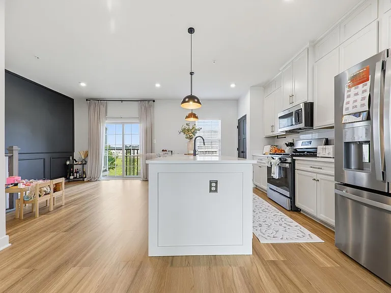 7234 Bodkin Way — Photo 11