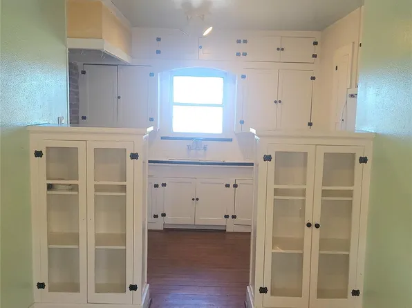 1827 Fourcade St, Houston, TX 77023