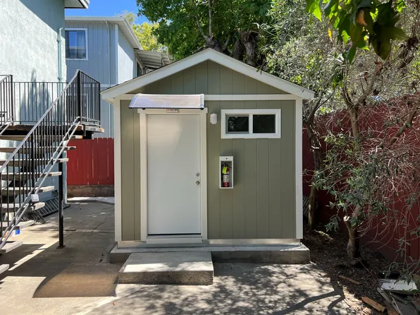 3790 39th Ave #17, Oakland, CA 94619