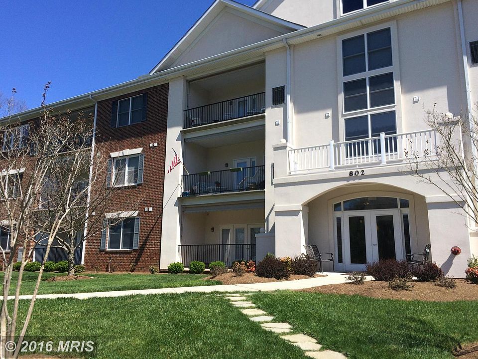 1st image of 802 Coxswain Way Unit 202