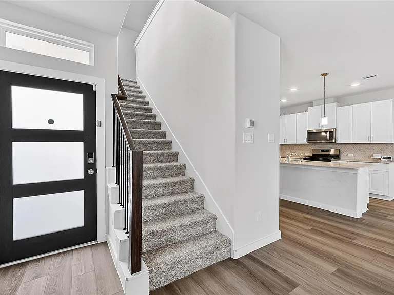 14839 Slow River Ave — Photo 7