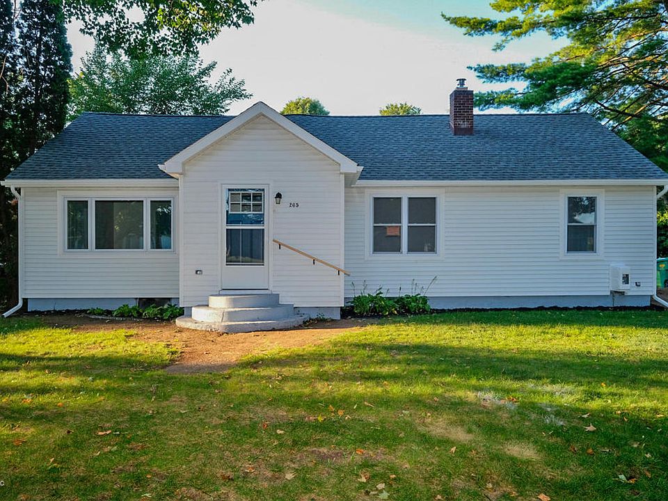 1st image of 265 Woodland St