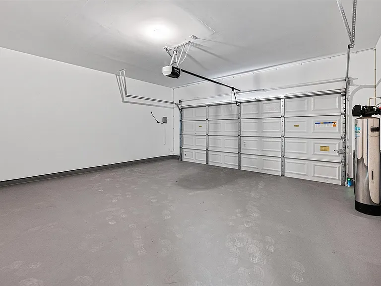 14529 Lily Plains Dr — Photo 43