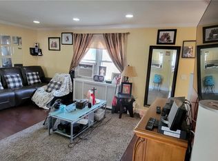 184 Gordon Rd, Valley Stream, NY 11581