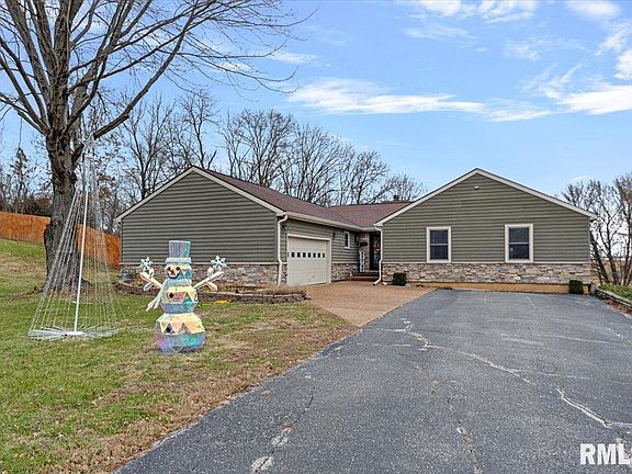 2nd image of 22 N Wind Ln
