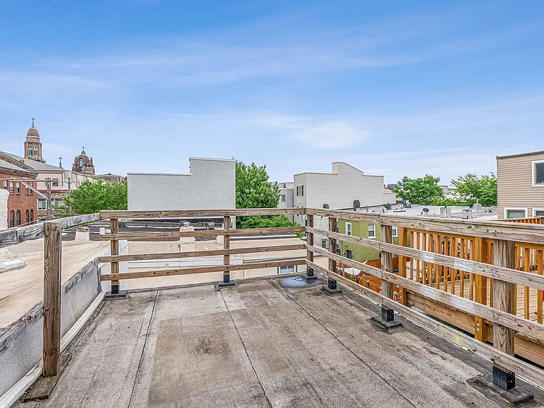 909 S 21st St #3 — Photo 10