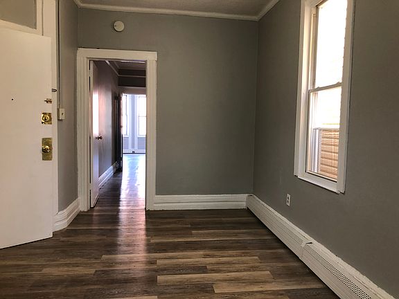 4th image of 571 W Side Ave APT 3E