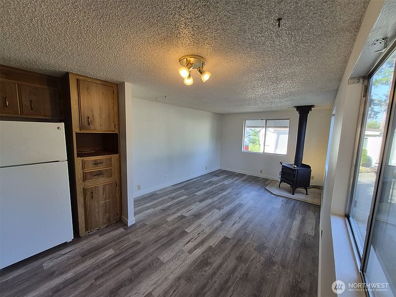 5th image of 7301 NE 175th Street #317