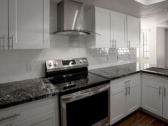 4th image of 16218 N Kilmer Ct