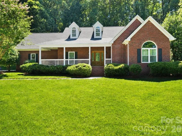10846 Tyler Brook Ln, Mint Hill, NC 28227