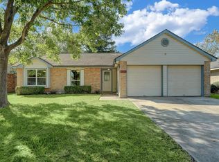 3902 Willmont Rd, La Porte, TX 77571