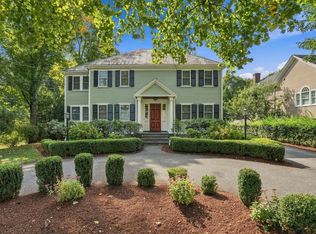 19 Vine Brook Rd, Lexington, MA 02421