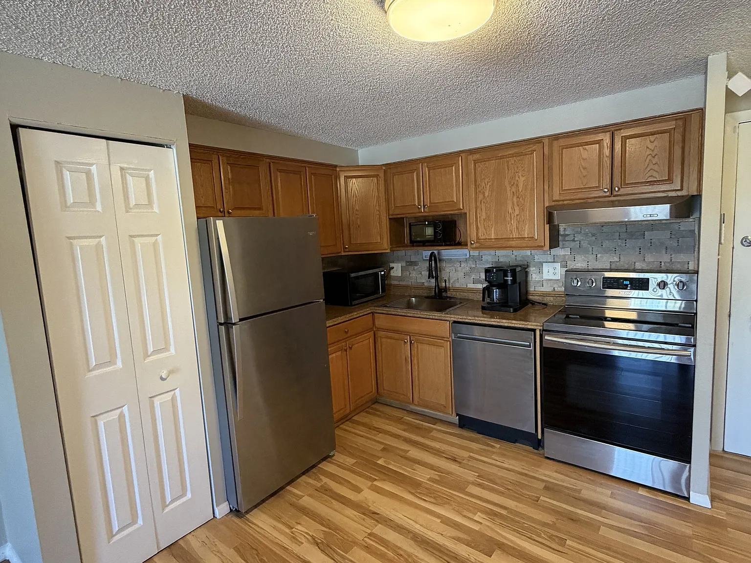 1302 South Parker Road - 328 — Photo 4
