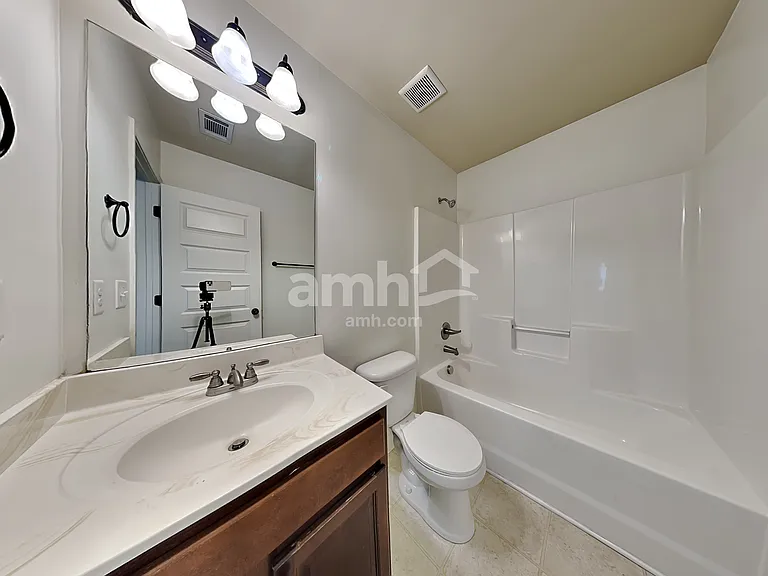 272 Oak Branch Dr — Photo 21