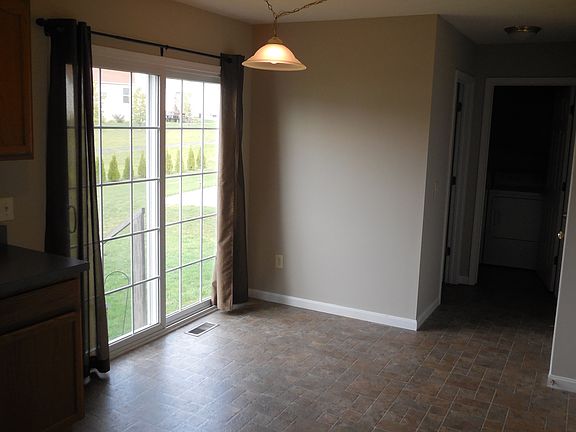 5th image of 4437 Aylesworth Dr