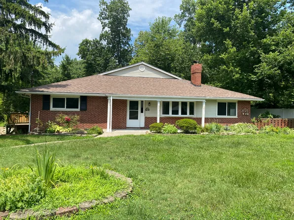 3873 Gordon Dr, Amelia, OH 45102