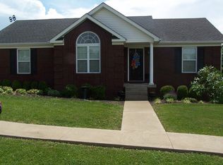213 Oak Dr, Springfield, KY 40069