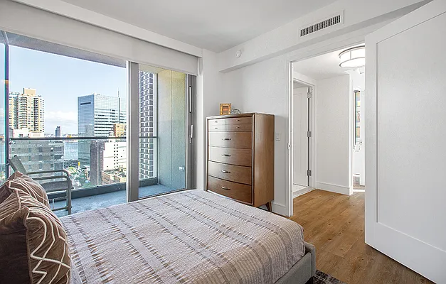 Rented by Mirador Real Estate | media 75