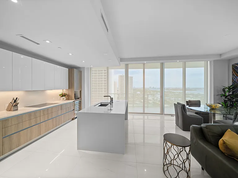 3100 N Ocean Dr #H-1608 — Photo 192