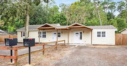 2514 Peach Dr Photo 1