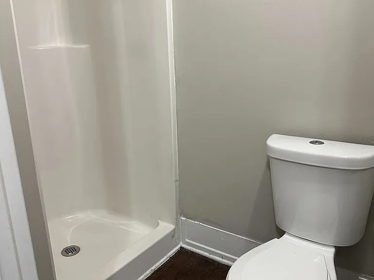 1731 Exeter Ave — Photo 16