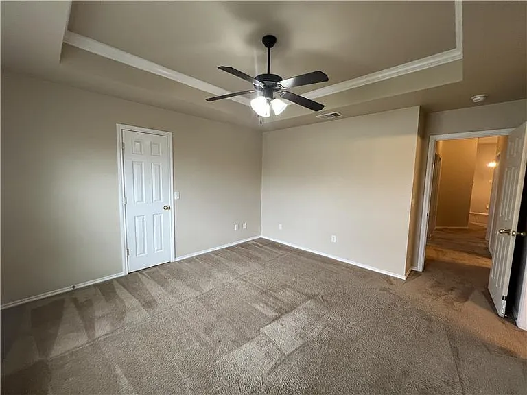 4205 Cambridge Dr #B — Photo 23