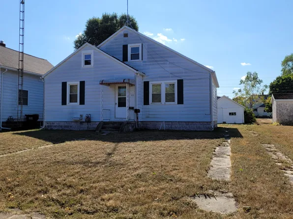 419 S Lake St, Rogers City, MI 49779