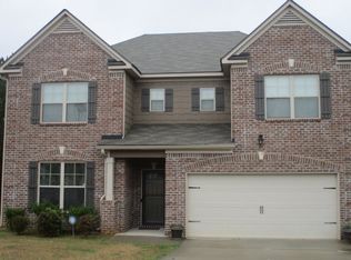 3125 Duke Dr, Fairburn, GA 30213