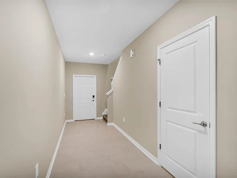 2840 Muller Oak Loop — Photo 14