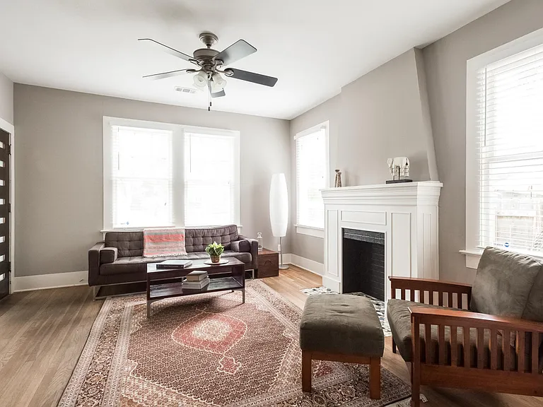 6611 Grover Ave — Photo 2