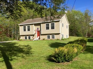 29 Holly Ln, Windham, ME 04062