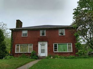 448 McPherson Ave, Lansing, MI 48915