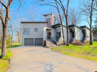 371 Virginia Lee Dr, Cotter, AR 72626