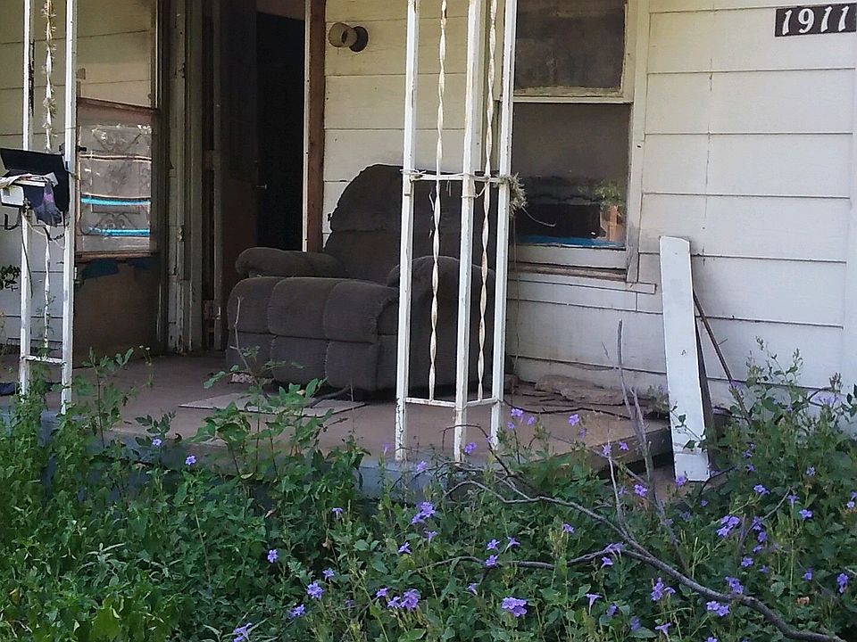 1st image of 1911 Polk St