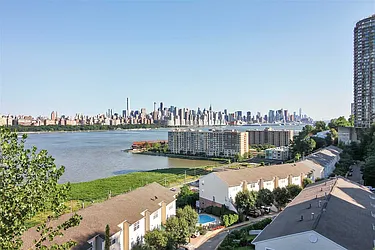 Sold by Prominent Properties Sotheby's International Realty