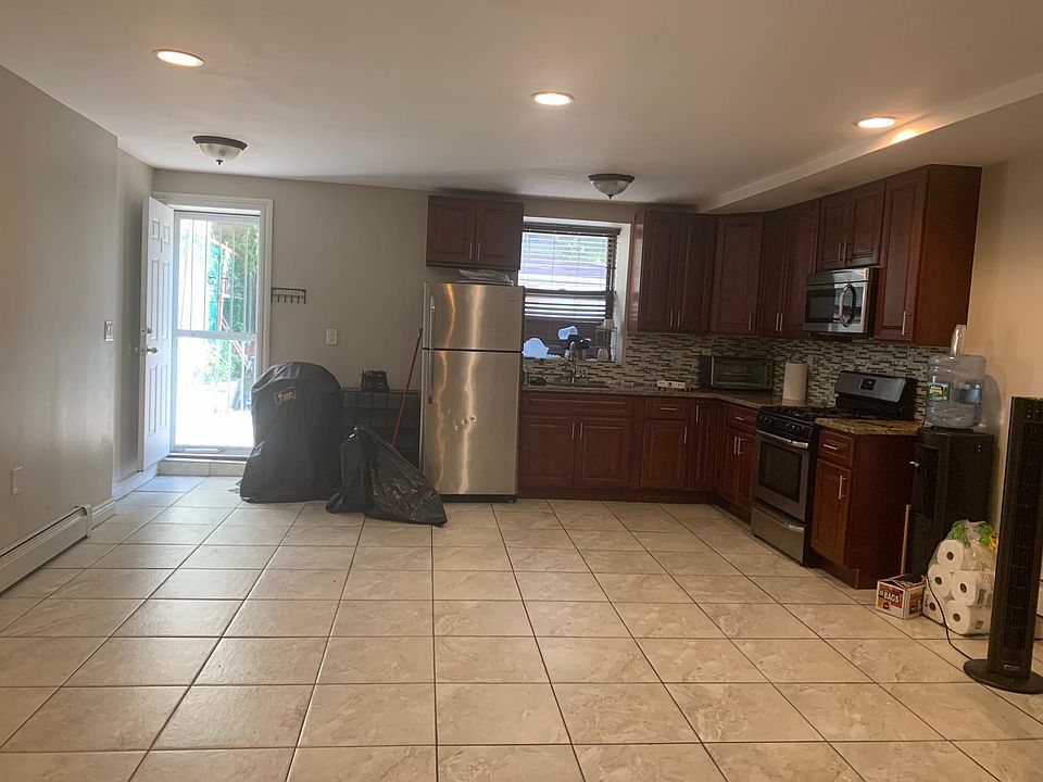 1st image of 1026 E 219th St APT 1