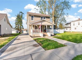 363 Seeley Ave, Amherst, OH 44001