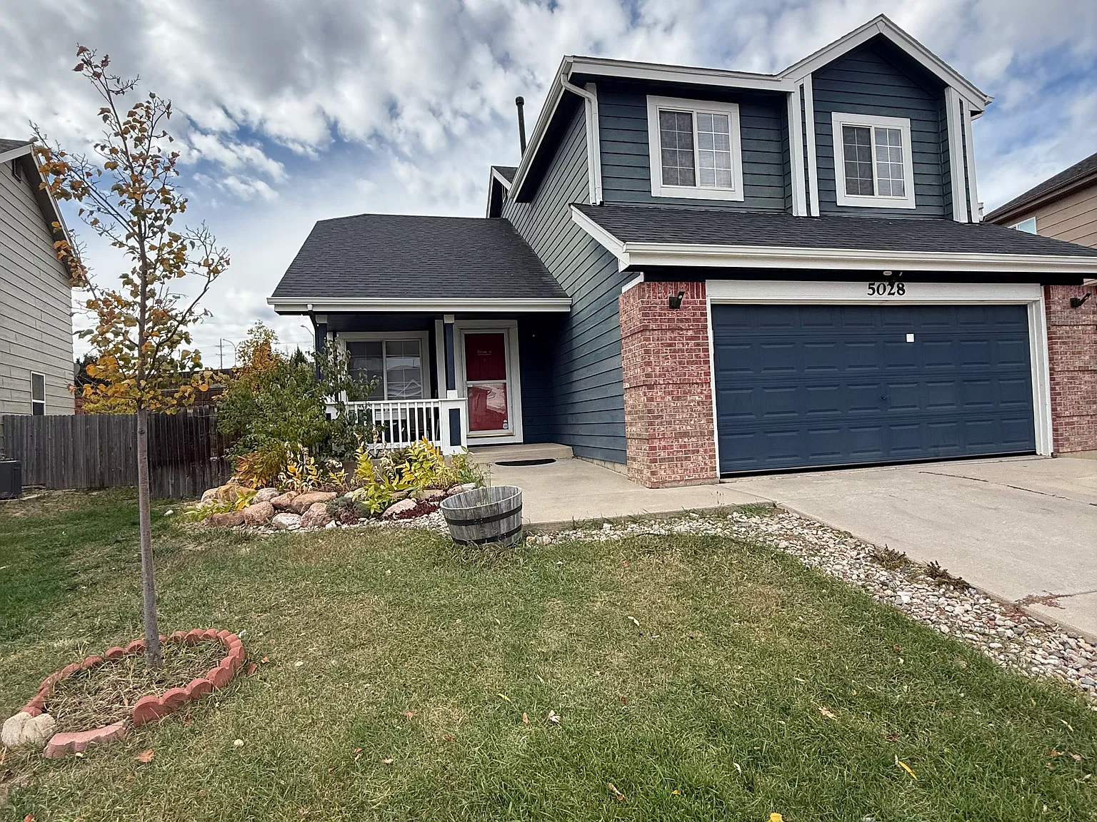 3 bed, 2079 sqft, $2,350 — Photo 1