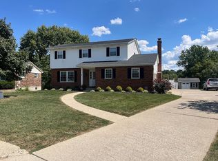 826 Wesley Dr, Villa Hills, KY