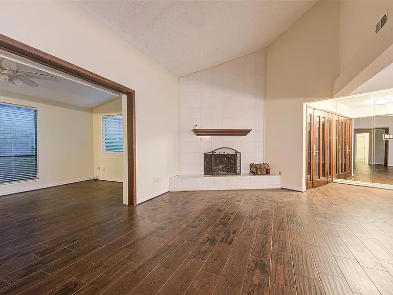 10850 Kirktown Dr — Photo 6