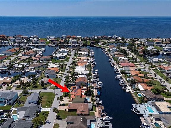 5th image of 3339 Seaway Dr