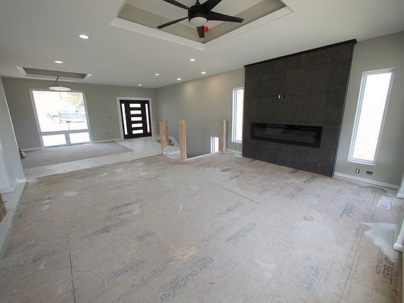 7th image of this home