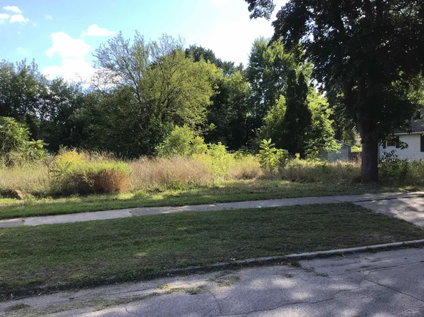 1817 Ring St, Saginaw, MI 48602